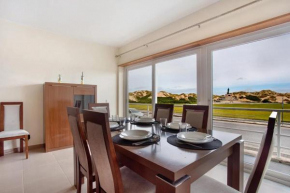 Apartamento Gamboa-Frente à Praia